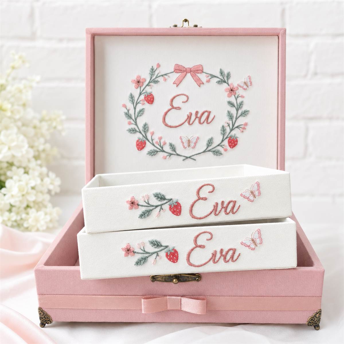 Kit Caixa Maternidade Personalizada Menina Luiza Xadrez Rosa com 2 Bandejas - Imagem 5